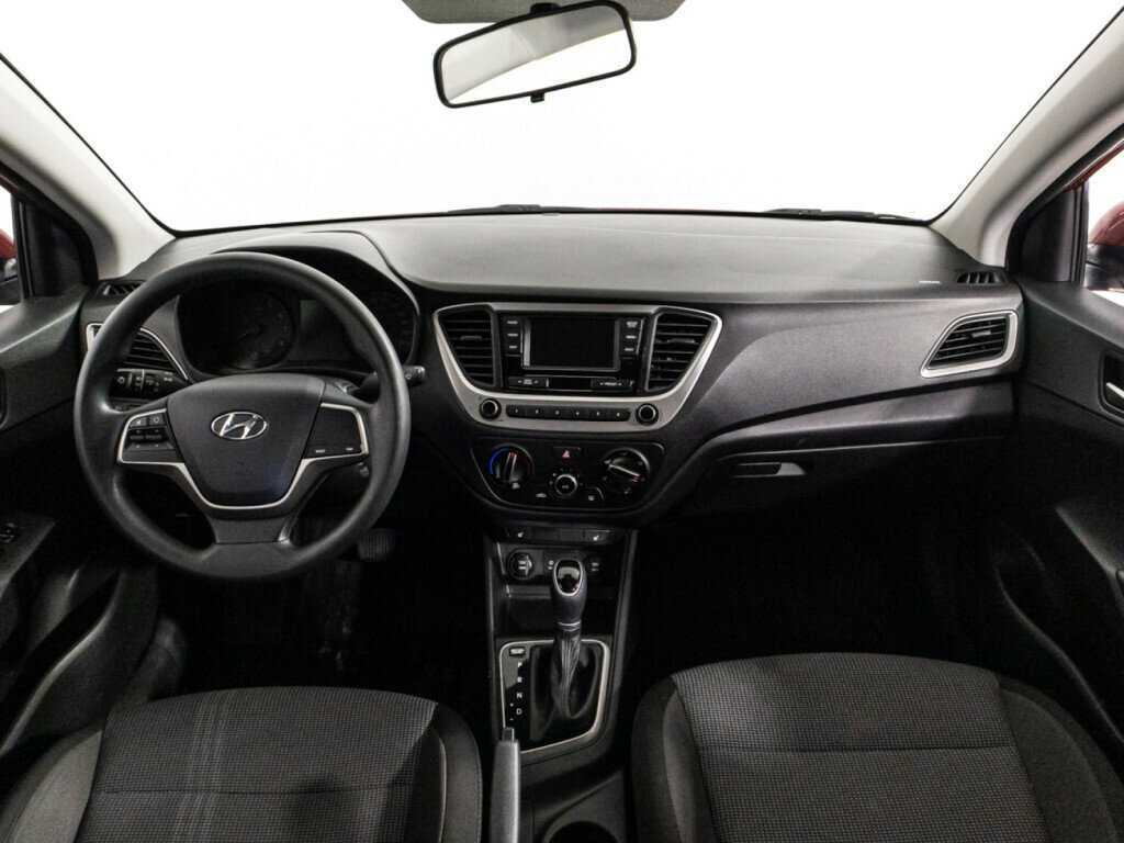 Купить Hyundai Solaris с пробегом. Фото: #12