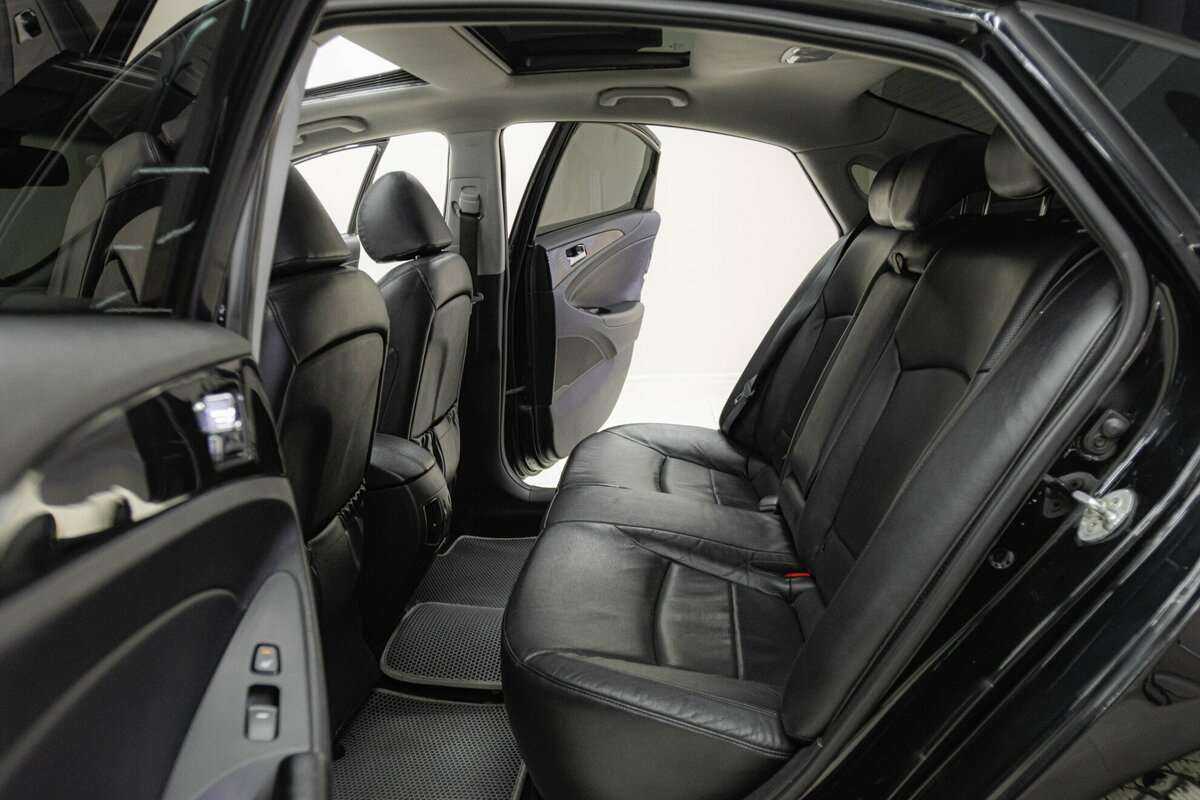 Купить Hyundai Sonata с пробегом. Фото: #15
