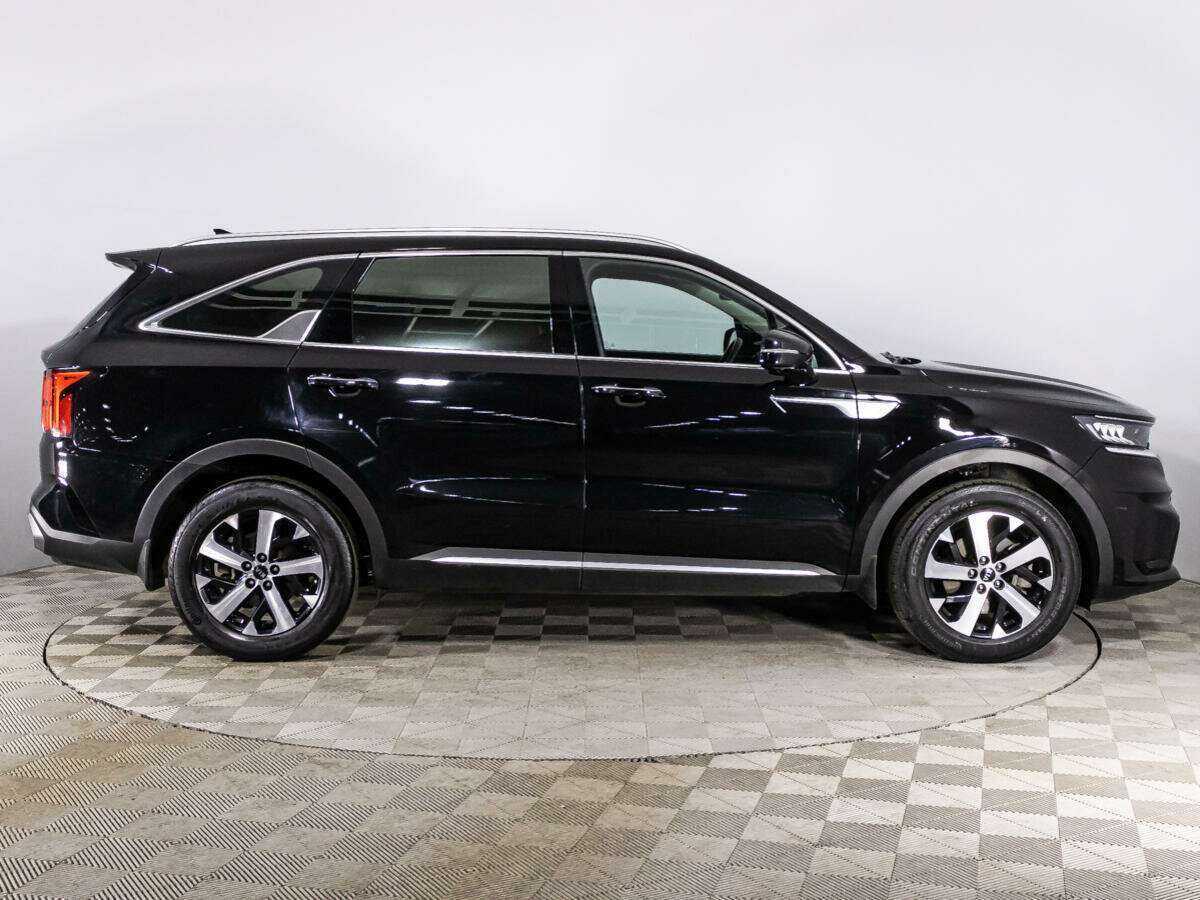 Купить Kia Sorento с пробегом. Фото: #3