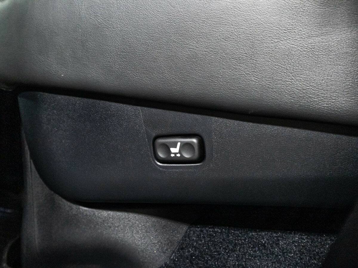 Купить Lexus LX с пробегом. Фото: #29