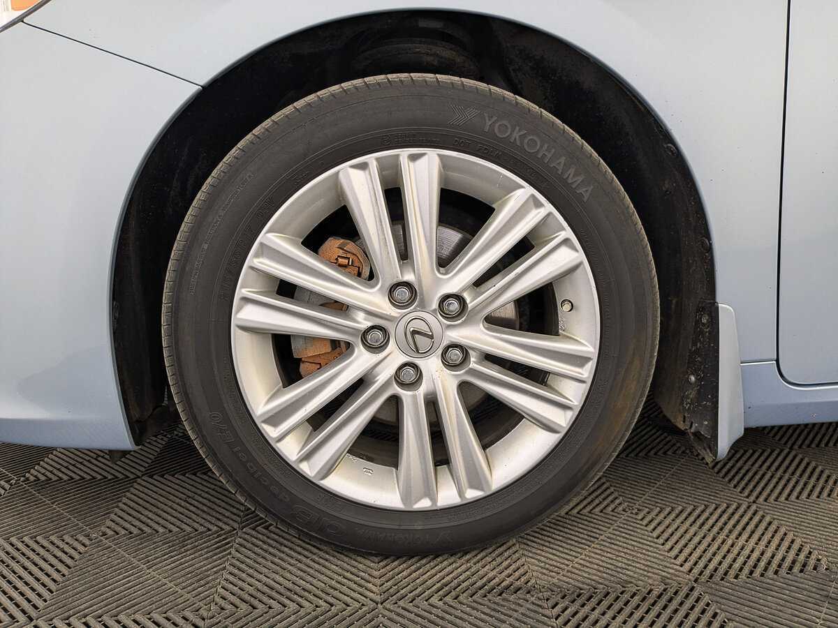 Купить Lexus ES с пробегом. Фото: #11