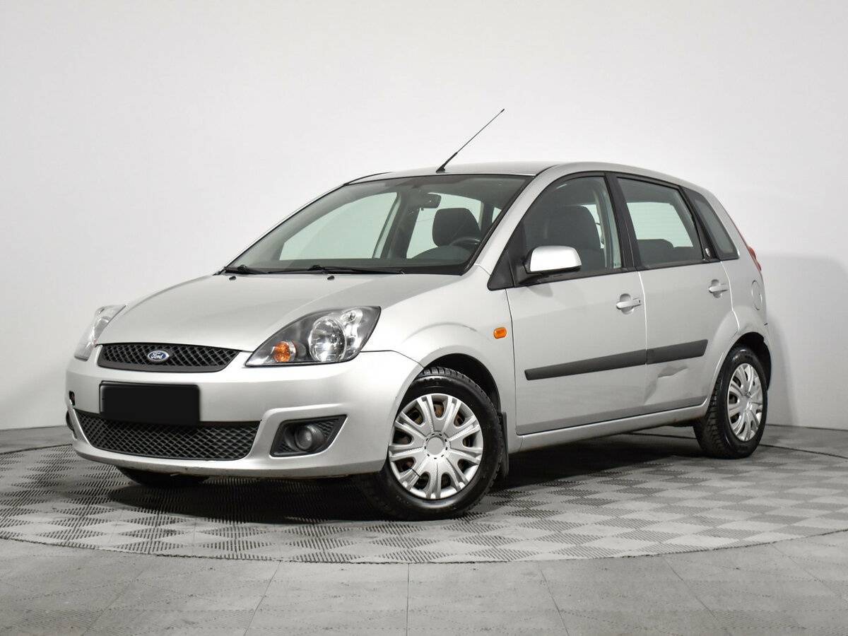 Купить Ford Fiesta с пробегом. Фото: #0