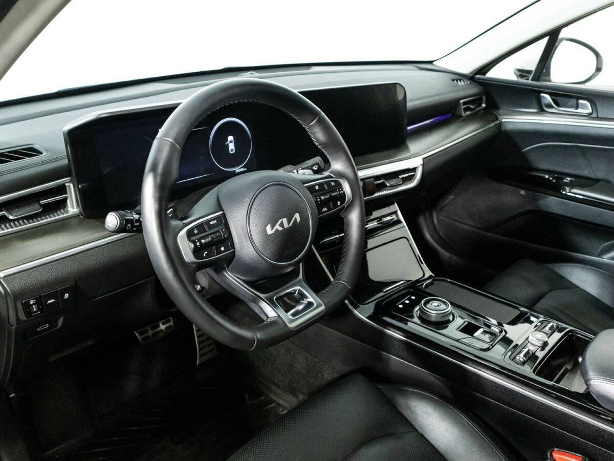Купить Kia K5 с пробегом. Фото: #10