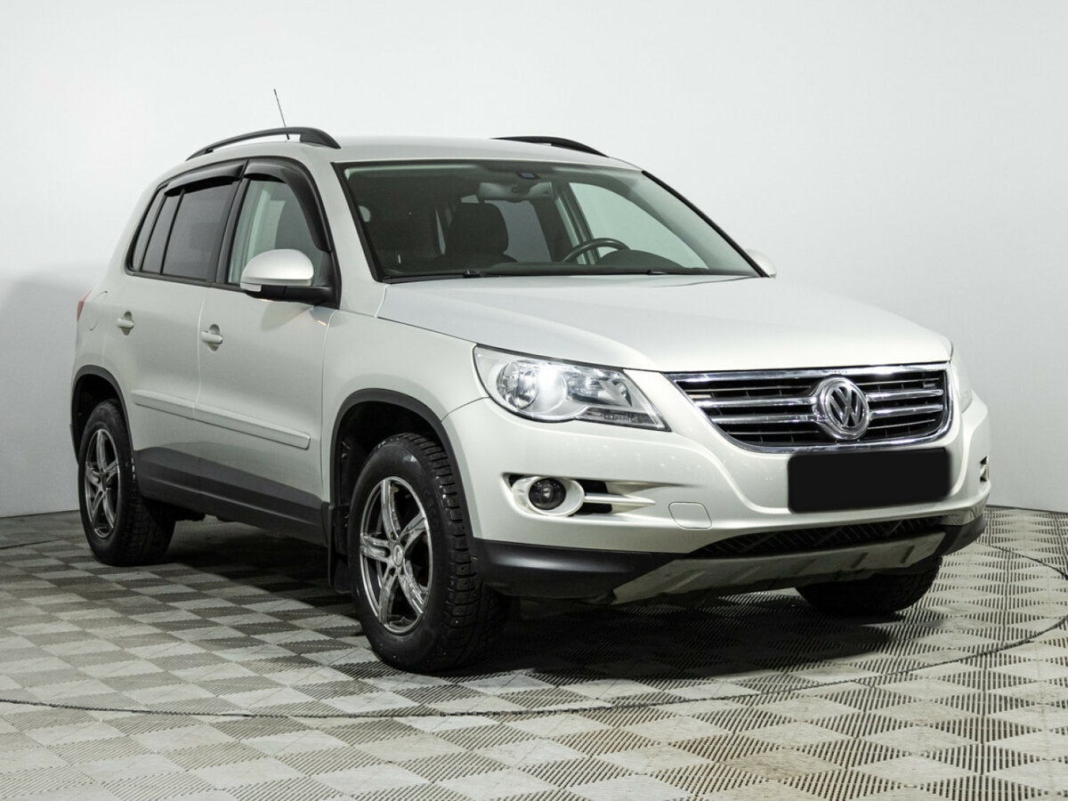 Купить Volkswagen Tiguan с пробегом. Фото: #2
