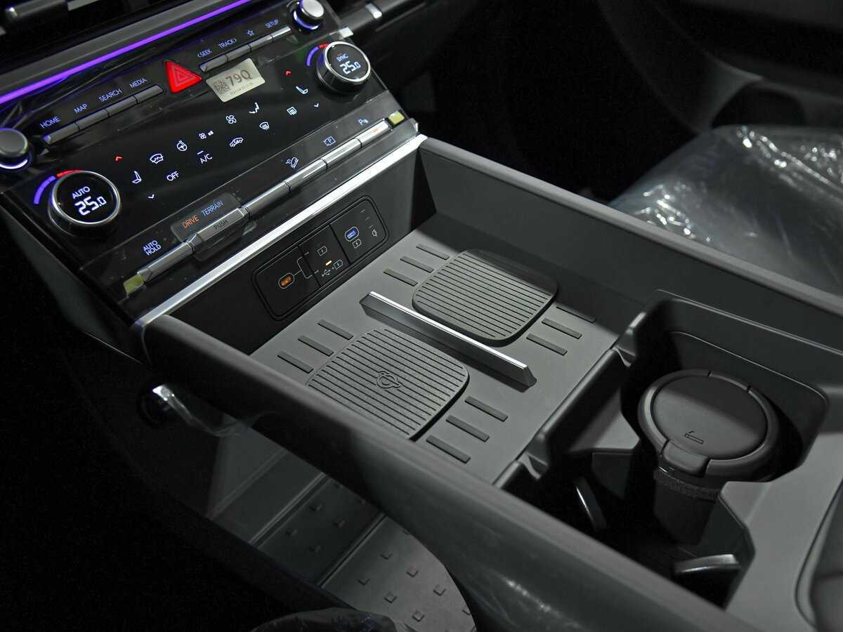Купить Hyundai Santa Fe с пробегом. Фото: #12