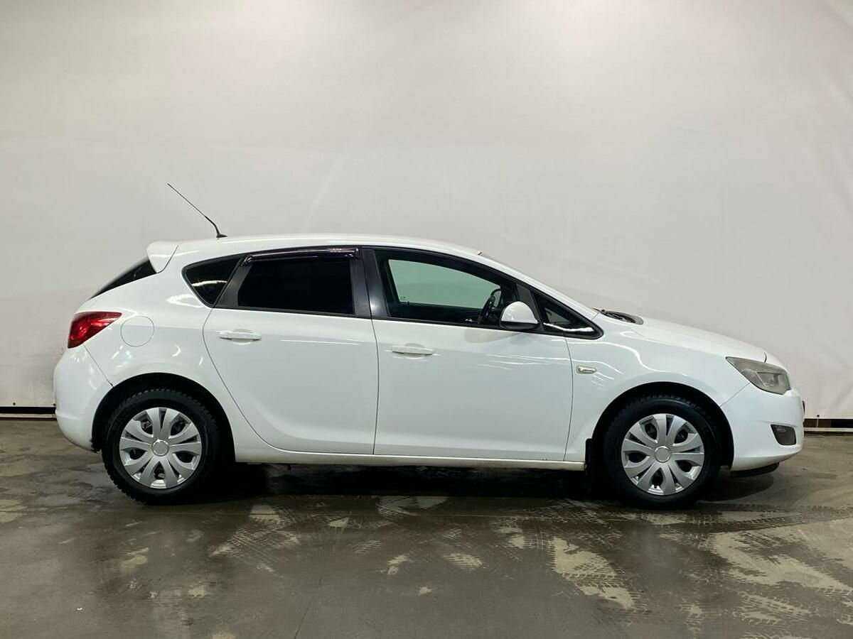 Купить Opel Astra с пробегом. Фото: #3