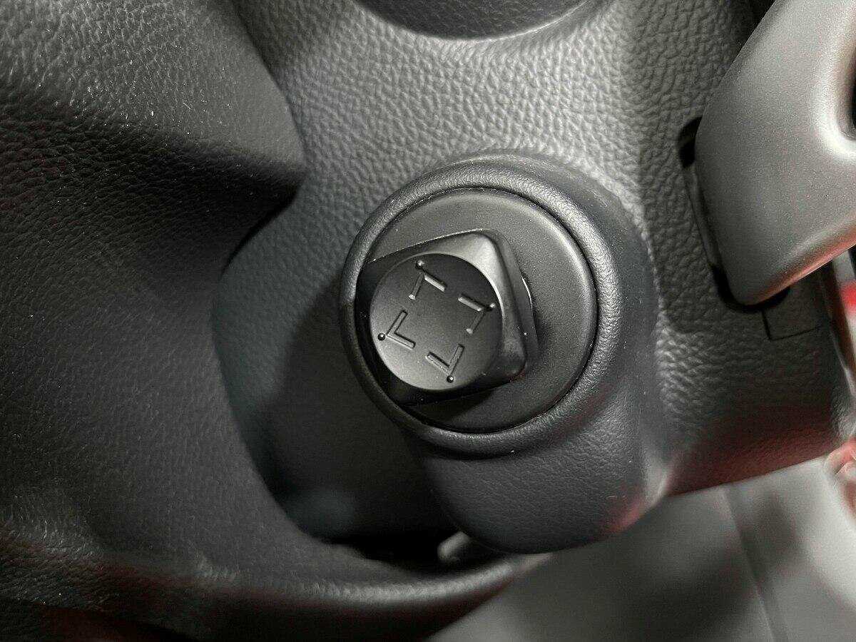 Купить Infiniti Q60 с пробегом. Фото: #18