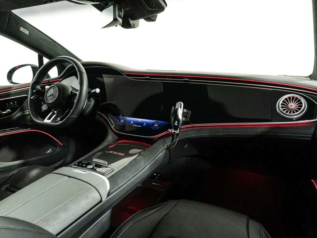 Купить Mercedes-Benz EQS AMG с пробегом. Фото: #8