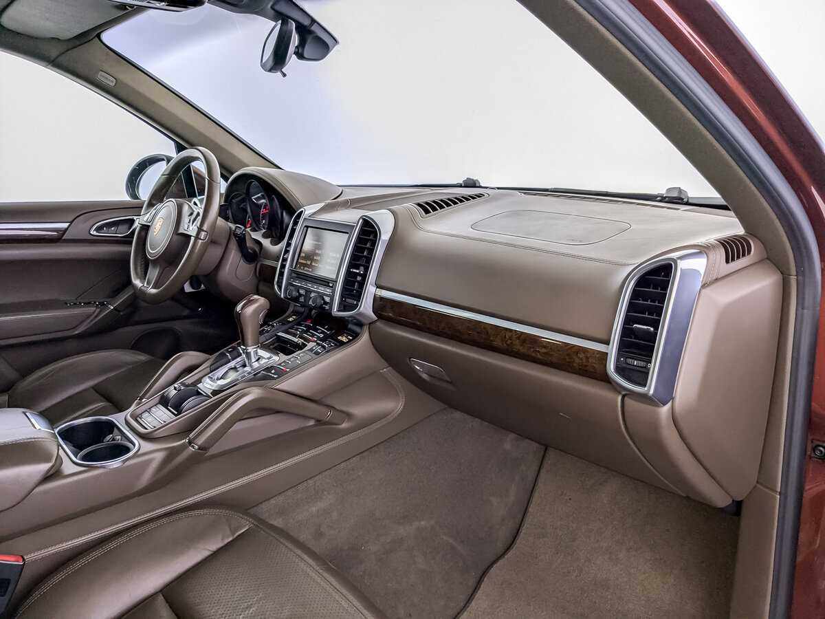 Купить Porsche Cayenne с пробегом. Фото: #10