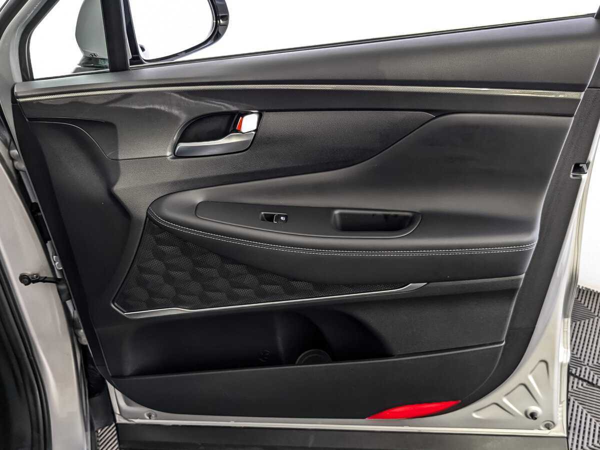 Купить Hyundai Santa Fe с пробегом. Фото: #19