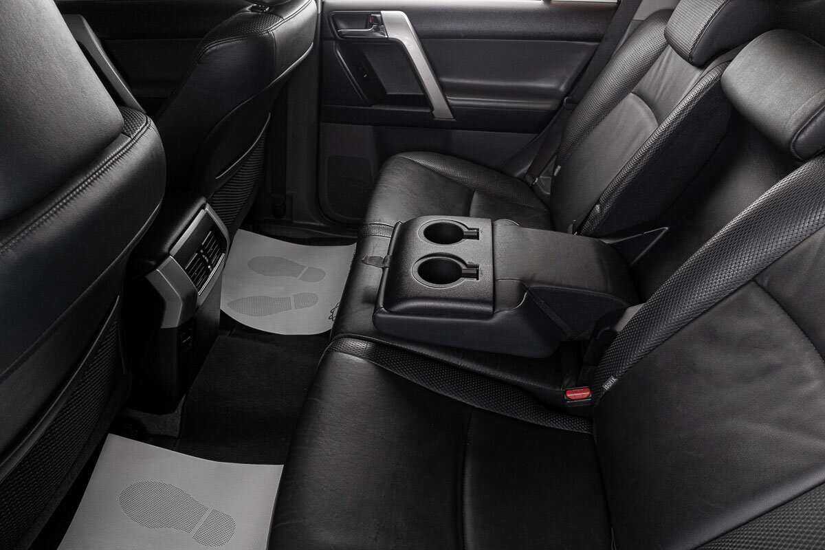 Купить Toyota Land Cruiser Prado с пробегом. Фото: #22