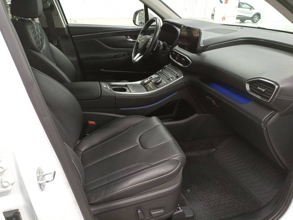 Купить Hyundai Santa Fe с пробегом. Фото: #10