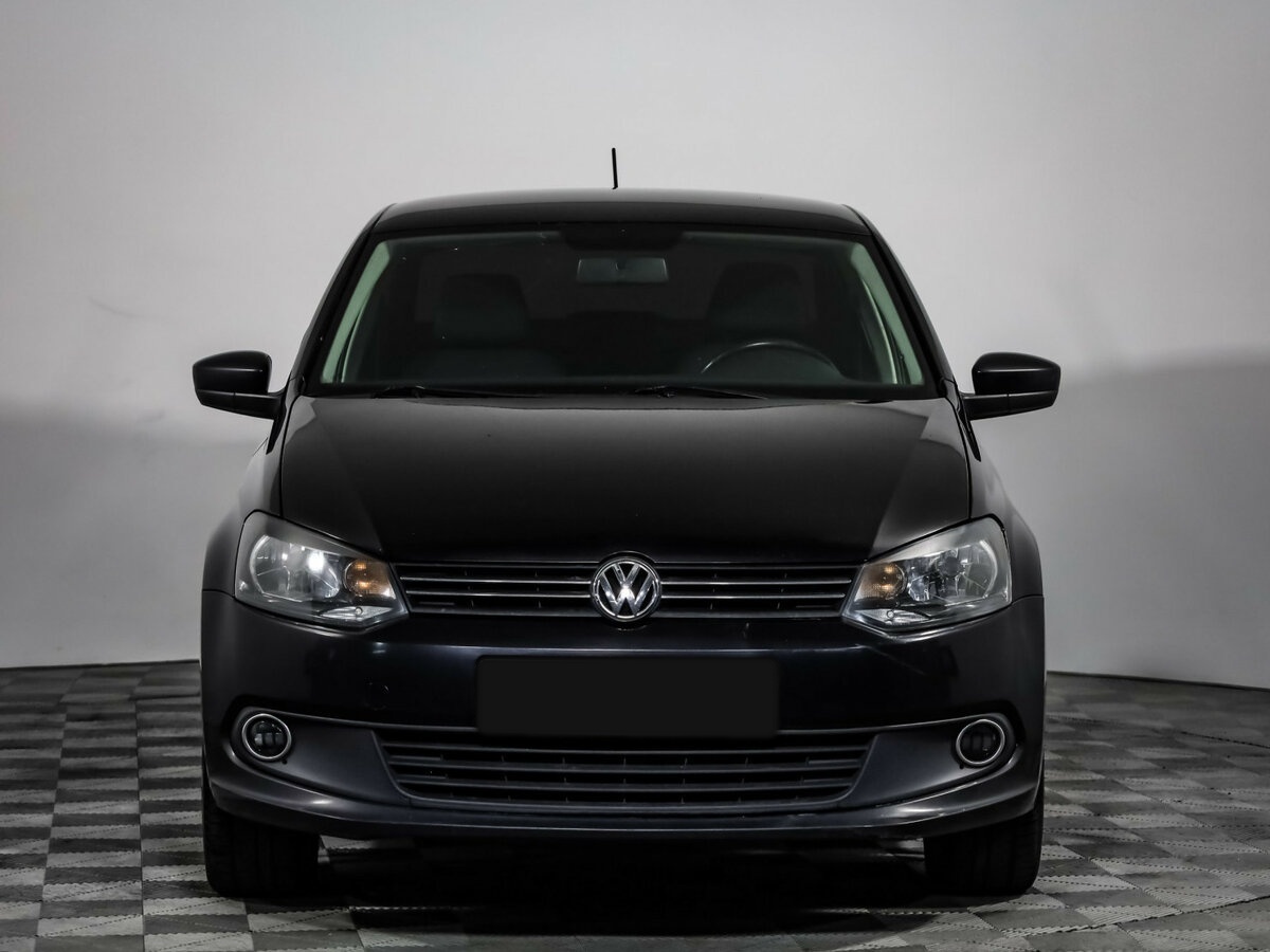 Купить Volkswagen Polo с пробегом. Фото: #1