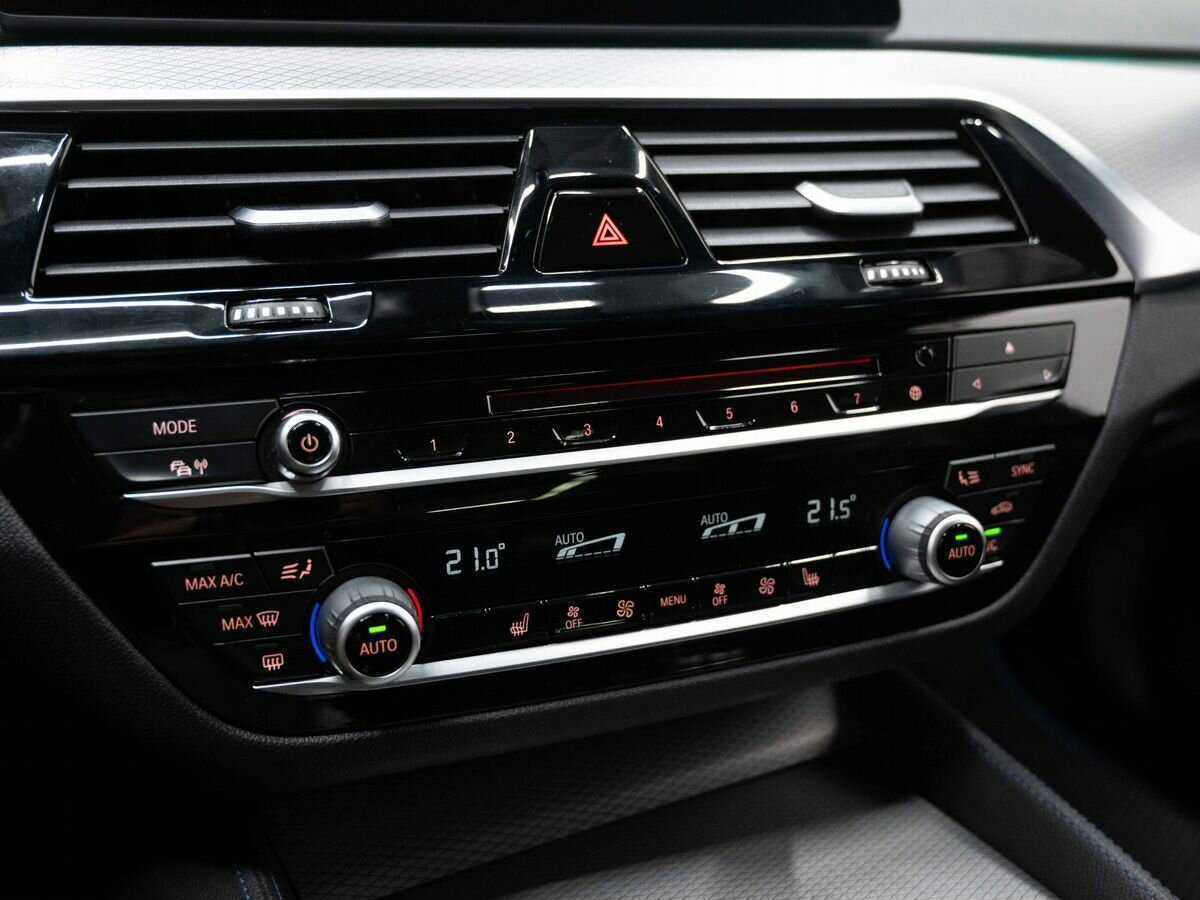 Купить BMW 5 серии с пробегом. Фото: #19