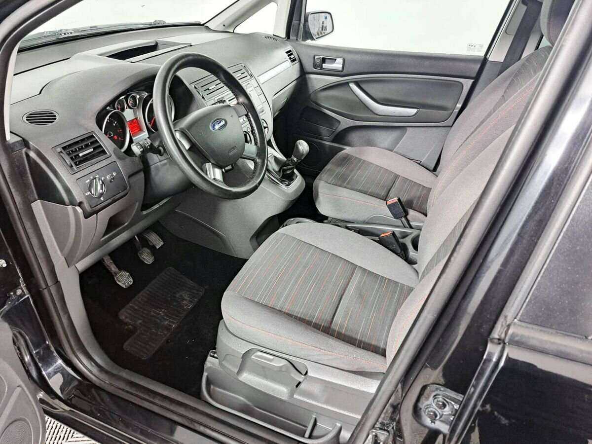 Купить Ford C-MAX с пробегом. Фото: #13