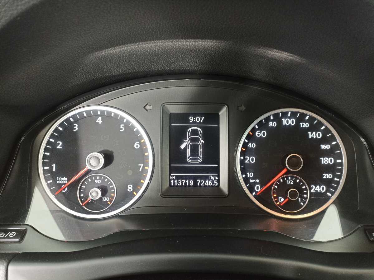 Купить Volkswagen Tiguan с пробегом. Фото: #12