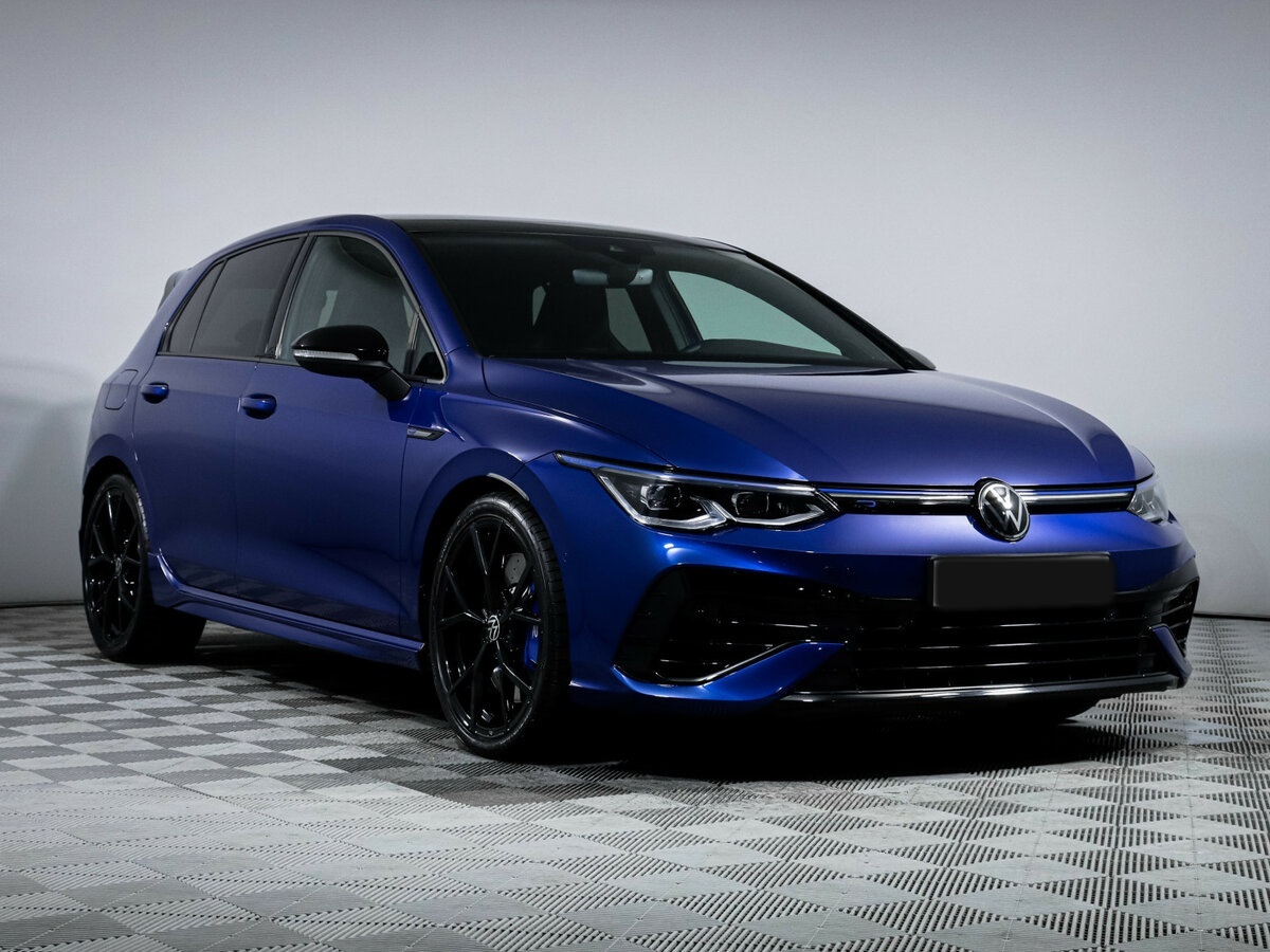 Купить Volkswagen Golf R с пробегом. Фото: #2
