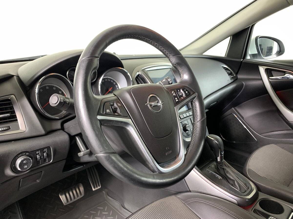 Купить Opel Astra с пробегом. Фото: #10