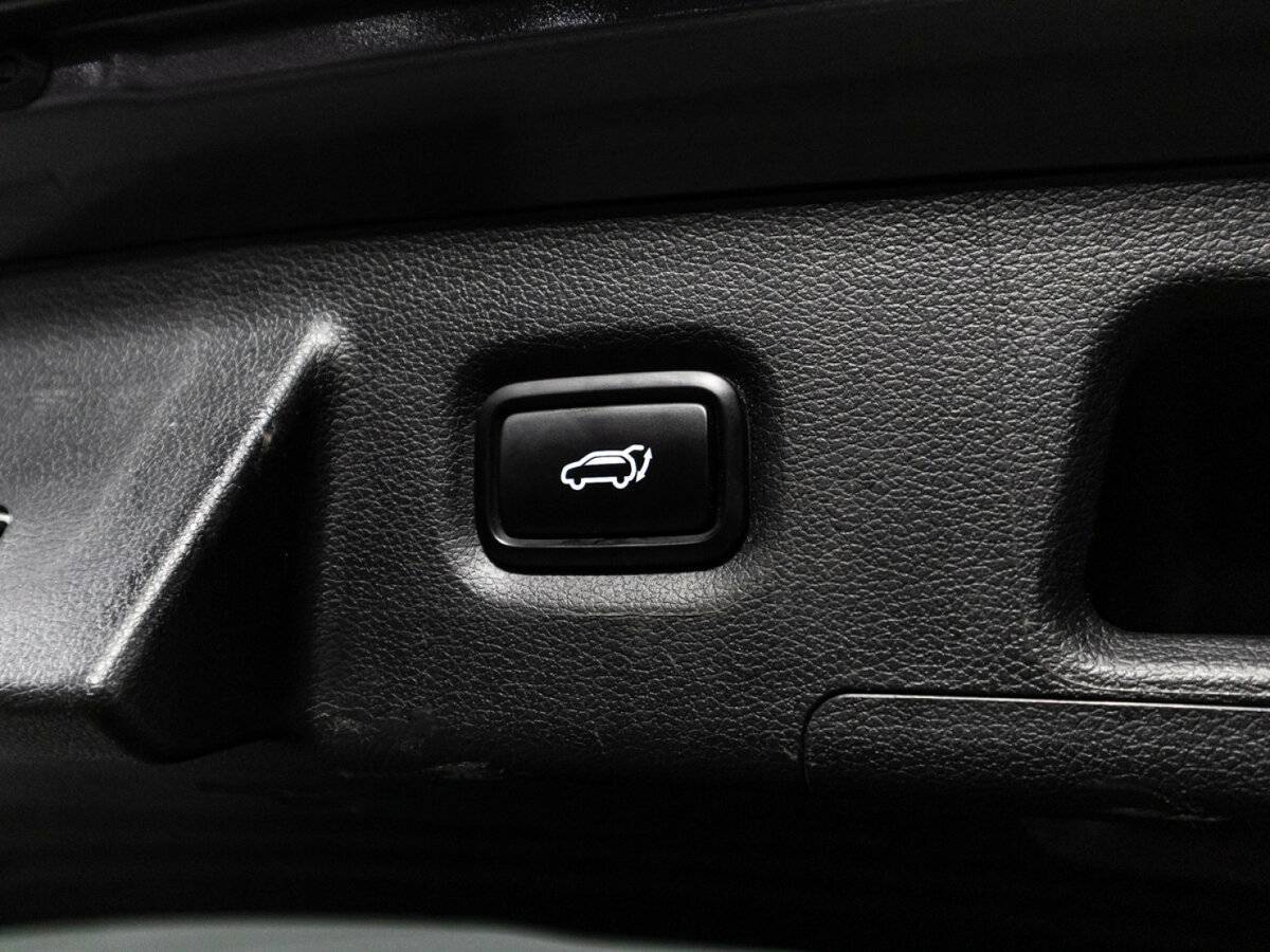 Купить Hyundai Santa Fe с пробегом. Фото: #14