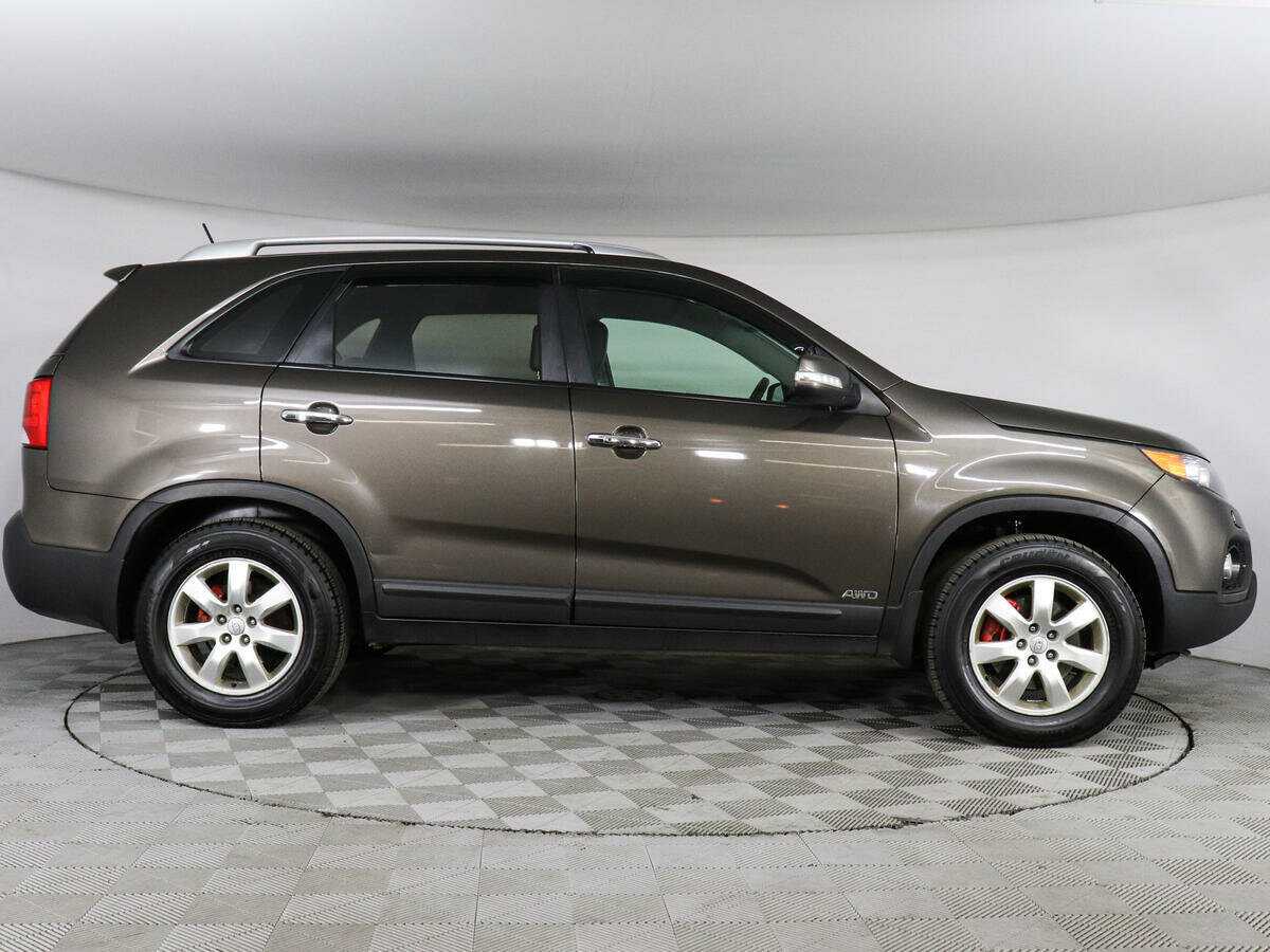 Купить Kia Sorento с пробегом. Фото: #3