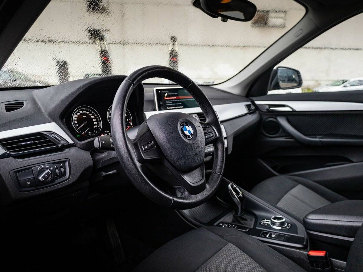 Купить BMW X1 с пробегом. Фото: #11