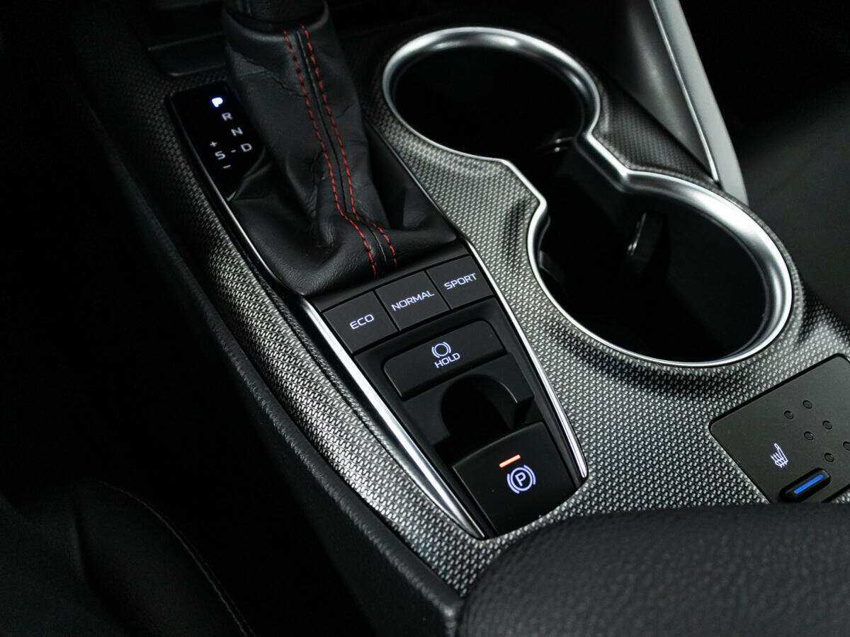 Купить Toyota Camry с пробегом. Фото: #17