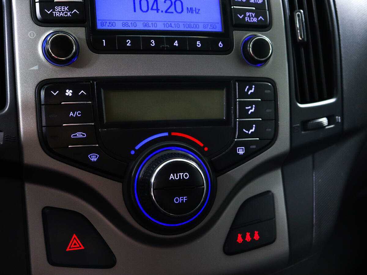 Купить Hyundai i30 с пробегом. Фото: #14