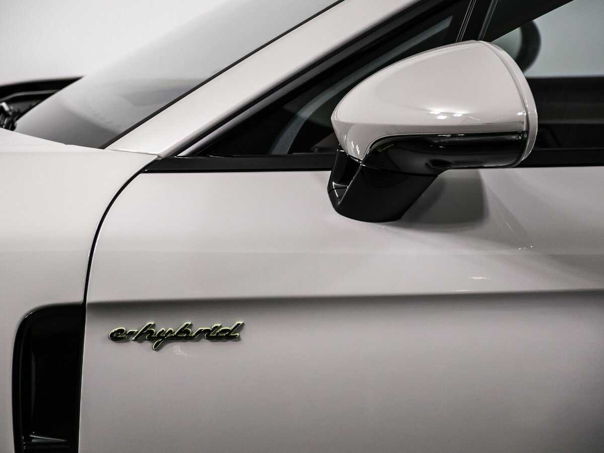 Купить Porsche Panamera с пробегом. Фото: #13
