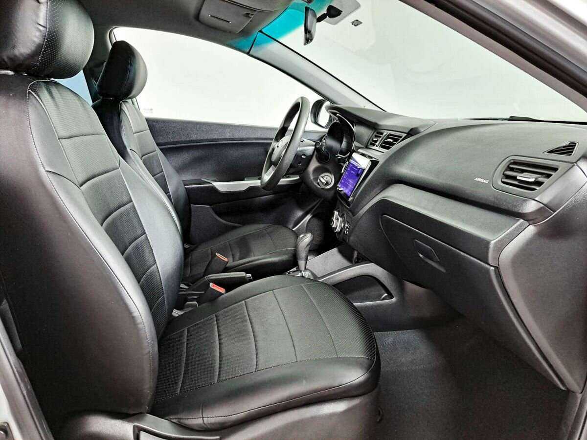 Купить Kia Rio с пробегом. Фото: #8
