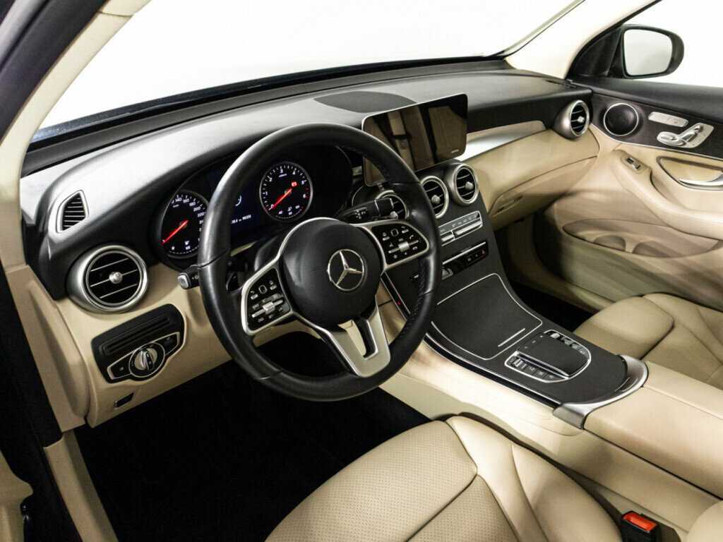 Купить Mercedes-Benz GLC с пробегом. Фото: #11