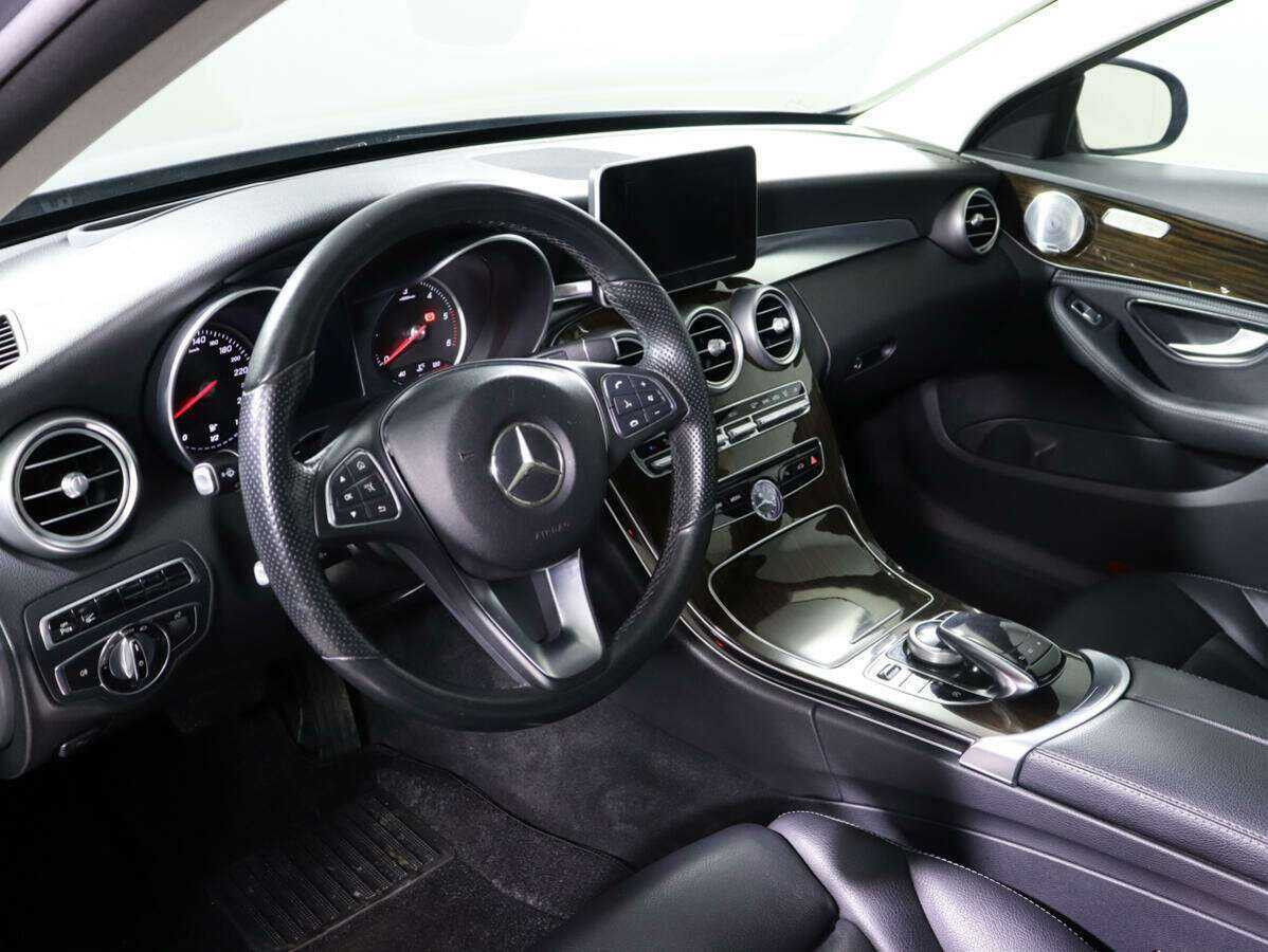 Купить Mercedes-Benz C-Класс с пробегом. Фото: #12