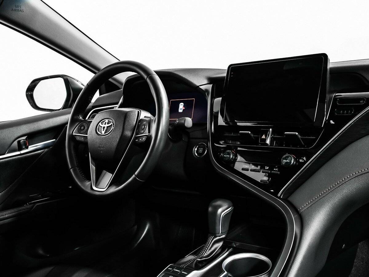 Купить Toyota Camry с пробегом. Фото: #8