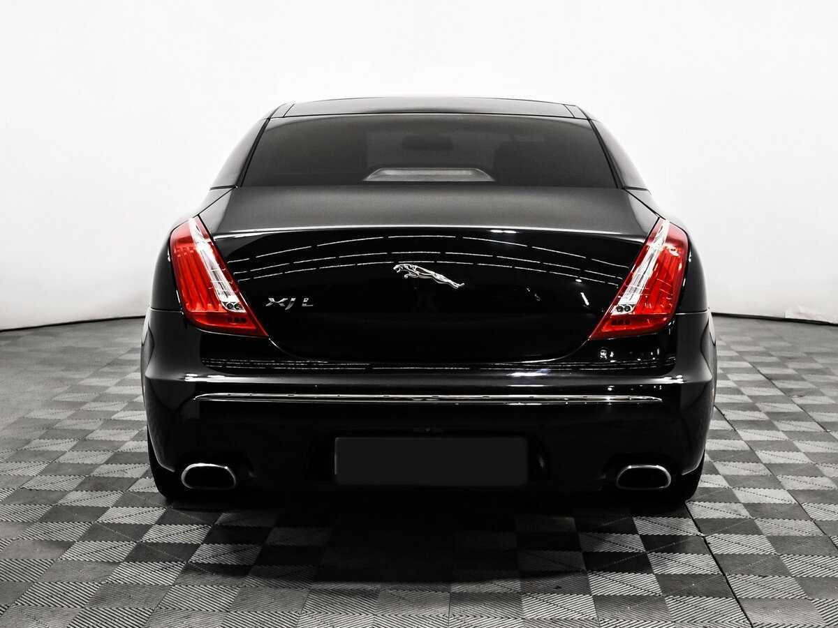 Купить Jaguar XJ с пробегом. Фото: #5