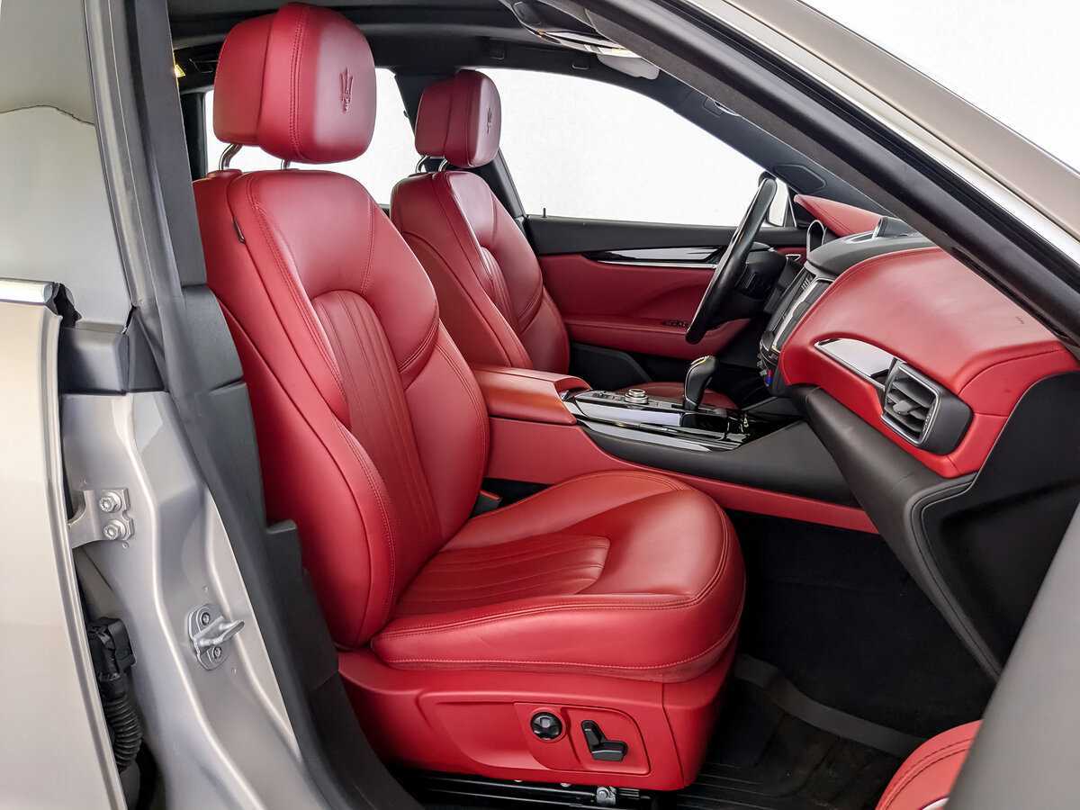 Купить Maserati Levante с пробегом. Фото: #18