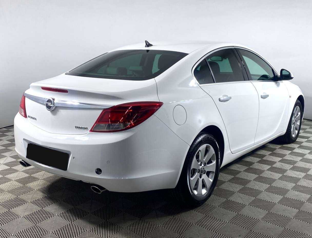 Купить Opel Insignia с пробегом. Фото: #3