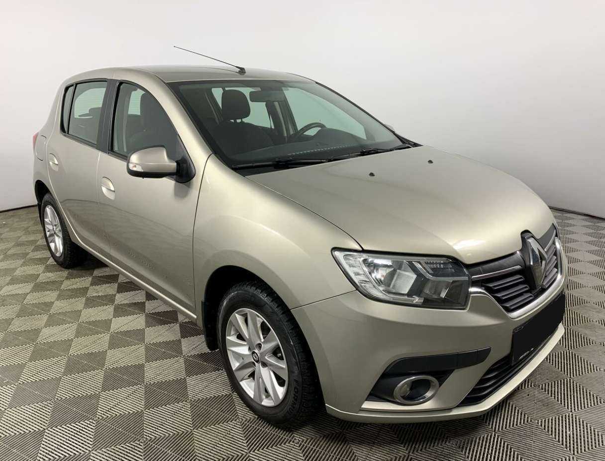 Купить Renault Sandero с пробегом. Фото: #2
