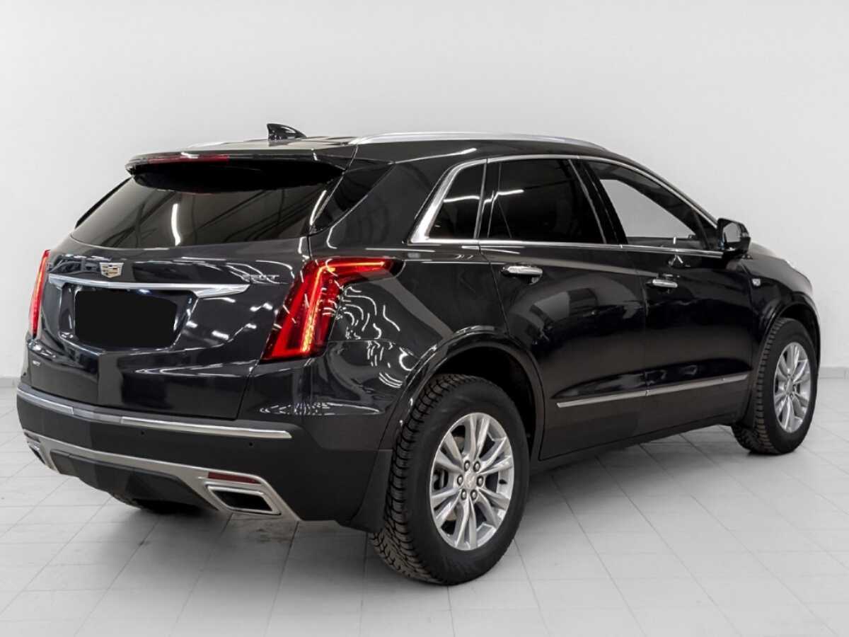 Купить Cadillac XT5 с пробегом. Фото: #4