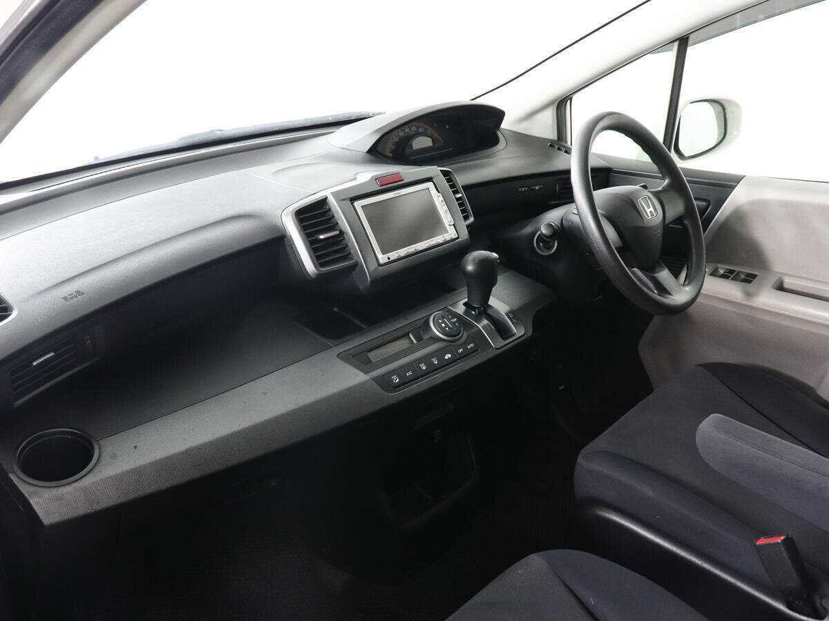 Купить Honda Freed с пробегом. Фото: #7
