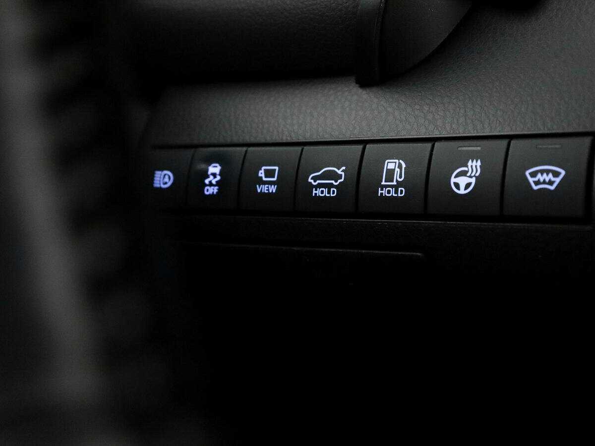 Купить Toyota Camry с пробегом. Фото: #17