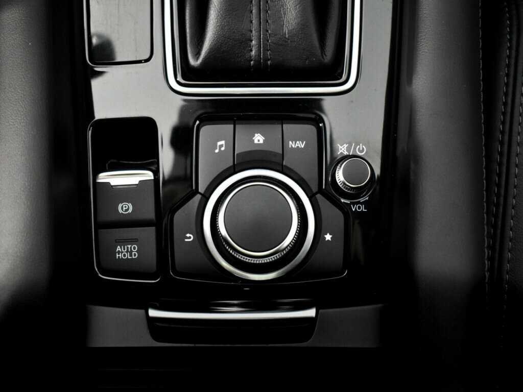 Купить Mazda 6 с пробегом. Фото: #11