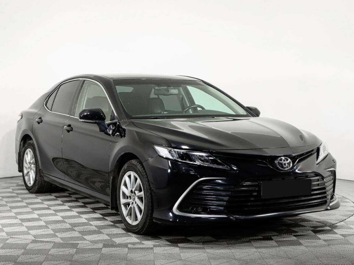 Купить Toyota Camry с пробегом. Фото: #2