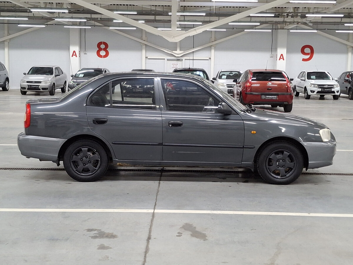 Купить Hyundai Accent с пробегом. Фото: #3