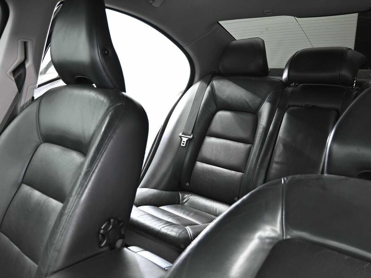 Купить Volvo S80 с пробегом. Фото: #8