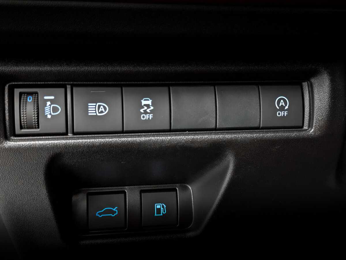 Купить Toyota Camry с пробегом. Фото: #24