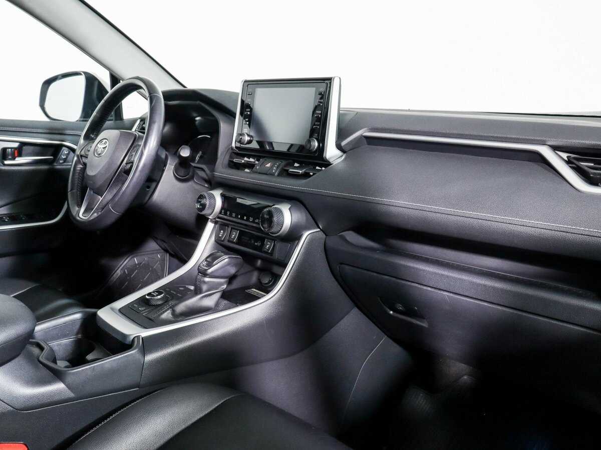 Купить Toyota RAV4 с пробегом. Фото: #8