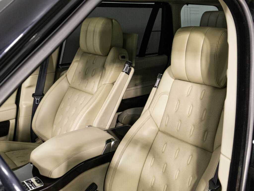 Купить Land Rover Range Rover с пробегом. Фото: #22