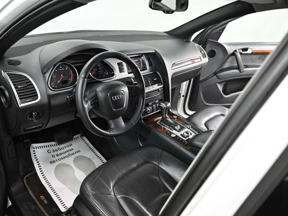 Купить Audi Q7 с пробегом. Фото: #4