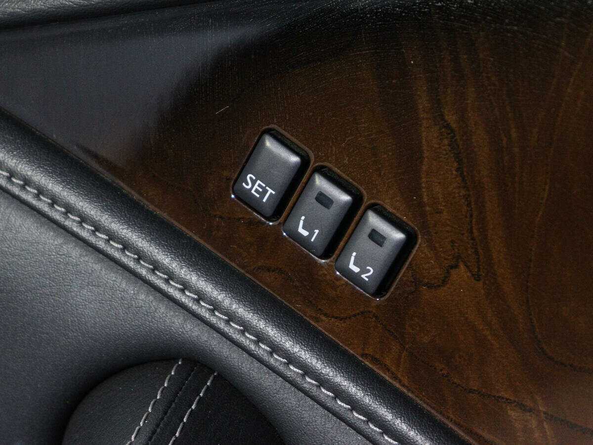 Купить Infiniti QX80 с пробегом. Фото: #21