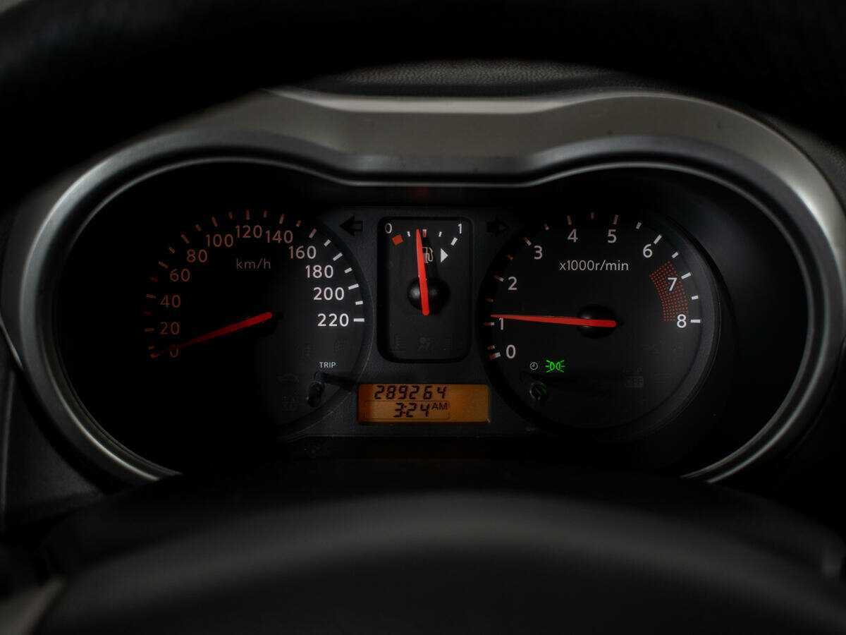 Купить Nissan Note с пробегом. Фото: #9