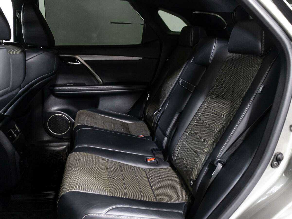 Купить Lexus RX с пробегом. Фото: #9